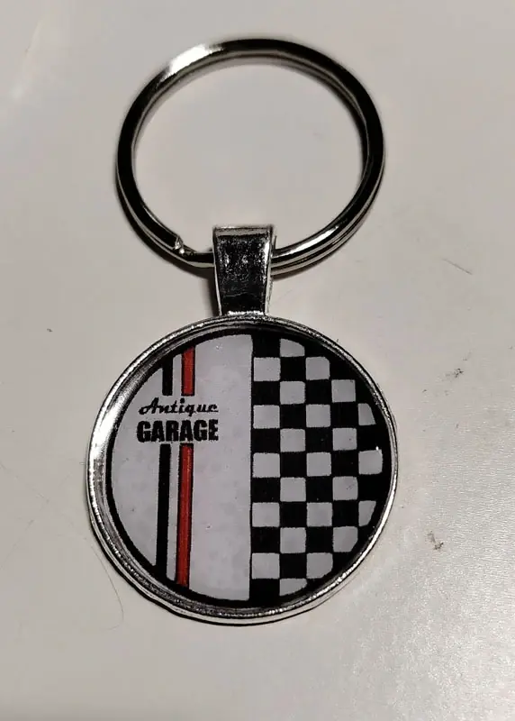 Přívěšek na klíče Antique GARAGE Race